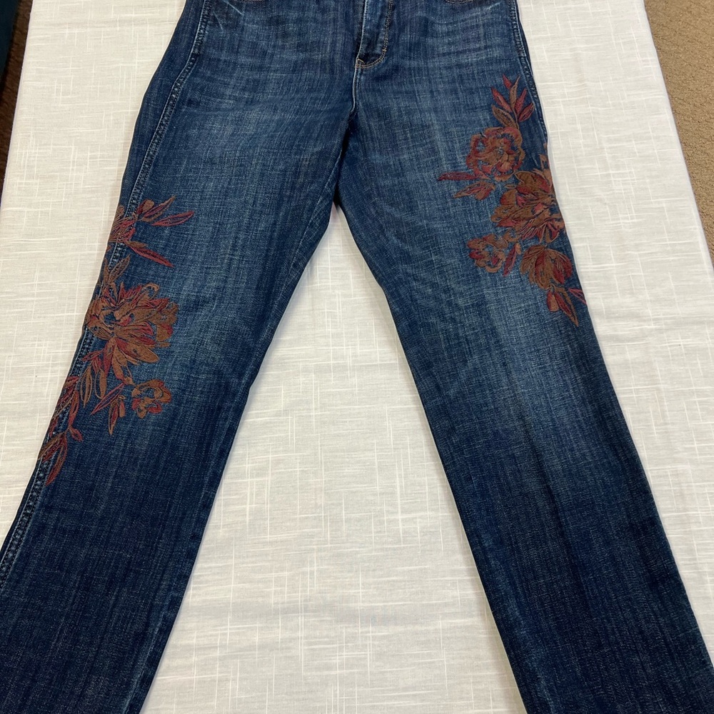 White House Black Market Embroidered Jeans - Picture 2 of 5